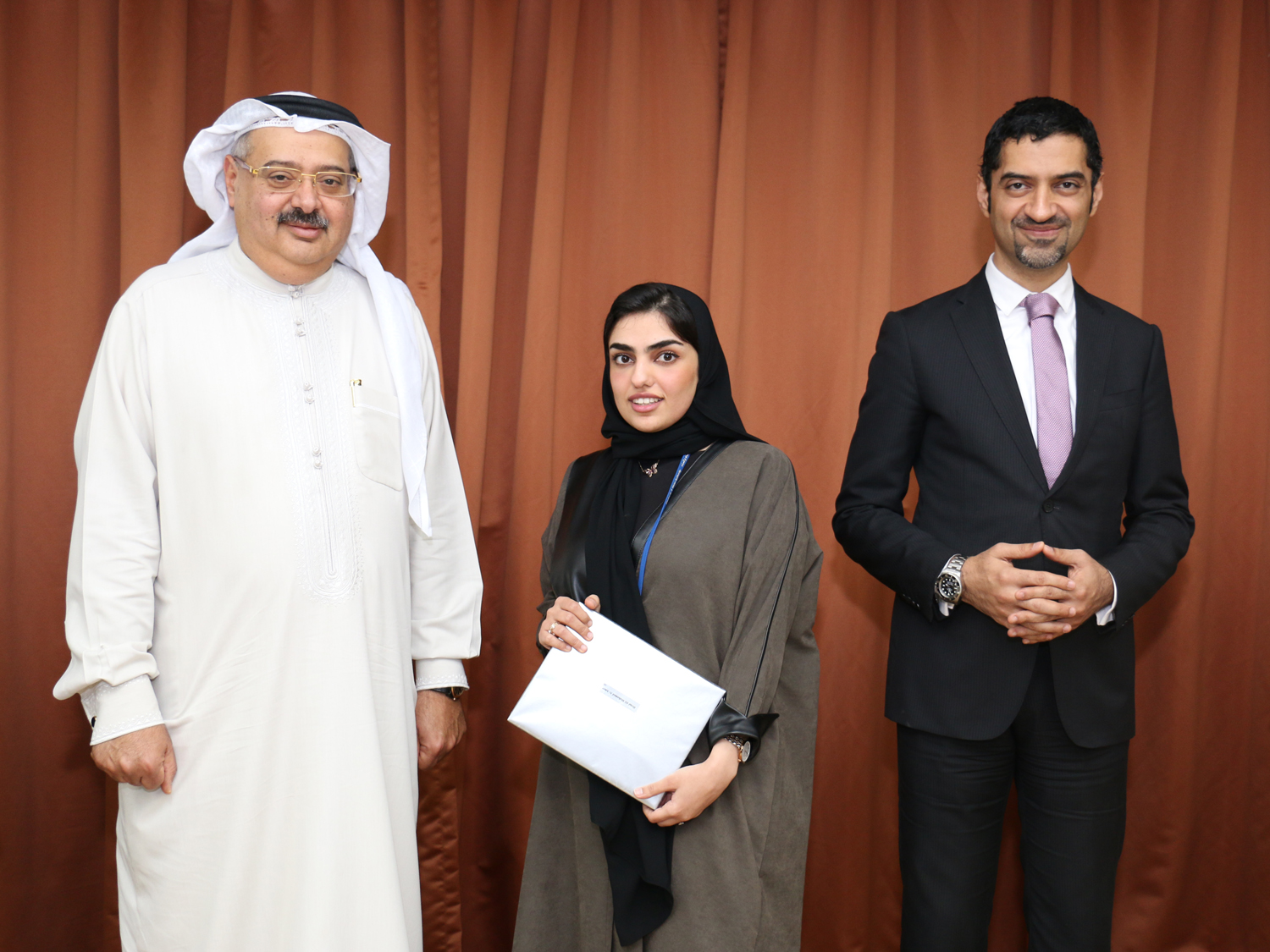 Water and Electricity Minister inspects WEA training section Bahrain